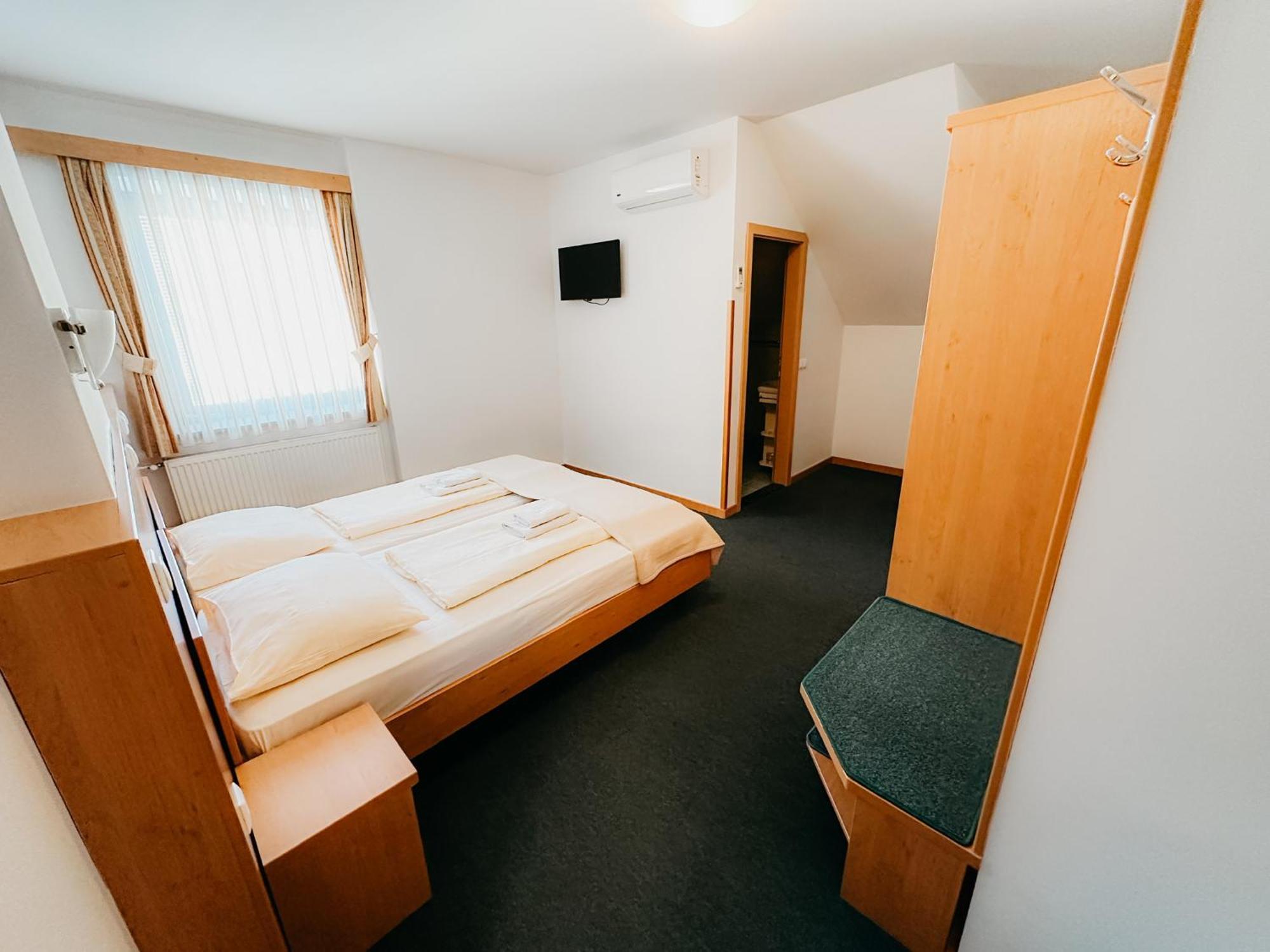 Hotel Oskar Zaplata Preddvor Extérieur photo